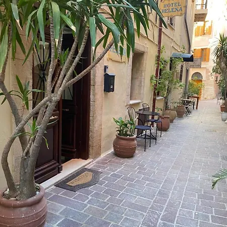 Helena Hotel 3*