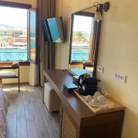 Helena Hotel 3*