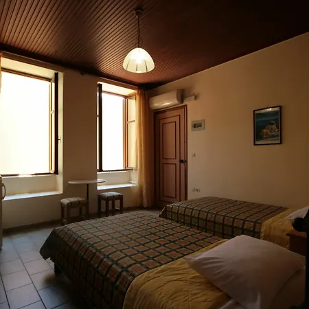 Helena 3* Chania (Crete)