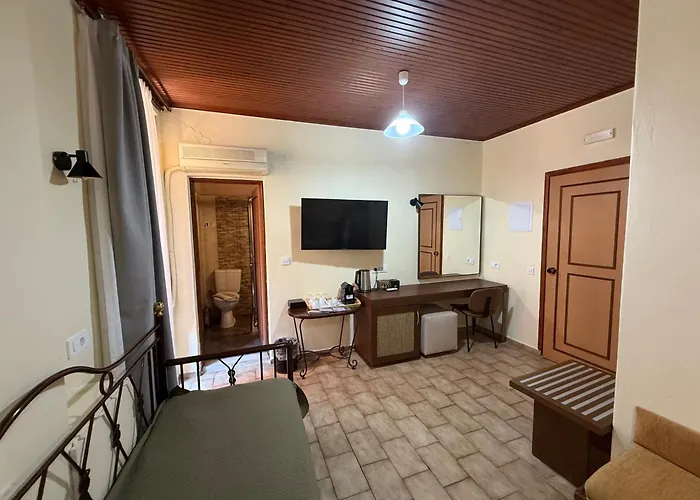 Helena Chania (Crete)