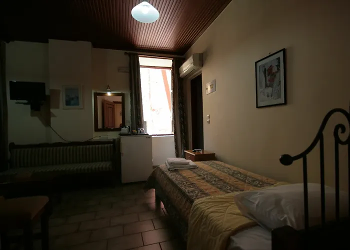 Helena 3* Chania (Crete)