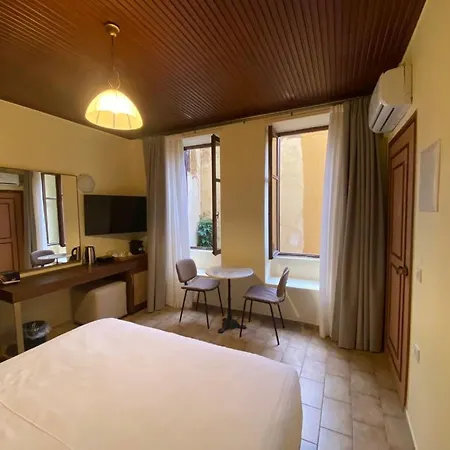 酒店 海伦娜酒店 3*